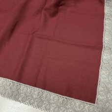 Galdauts ķiršu sarkans ar mežģinēm 155*260