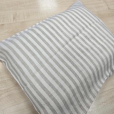 Spilvendrāna 50*60 ar 1 cm platām strīpām no mazgātā lina