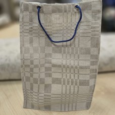 Lina dāvanu maisiņš ar rokturiem